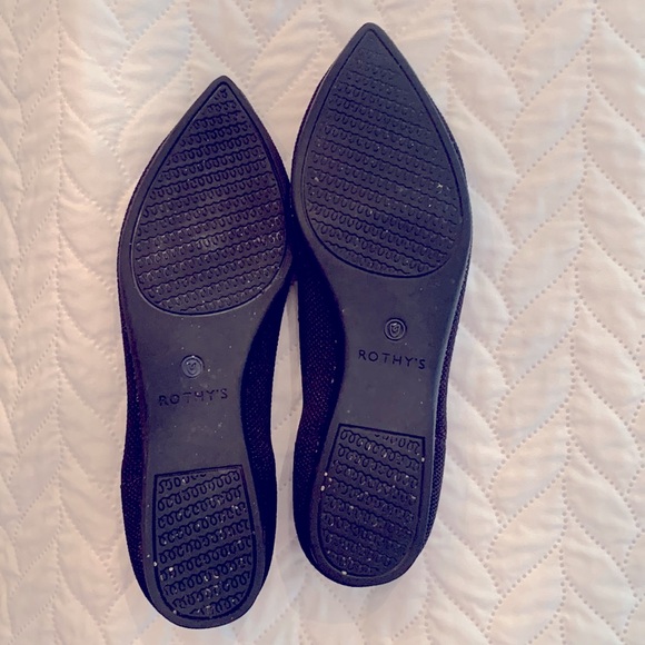 Rothy’s Black Point size 5.5 - Picture 2 of 4